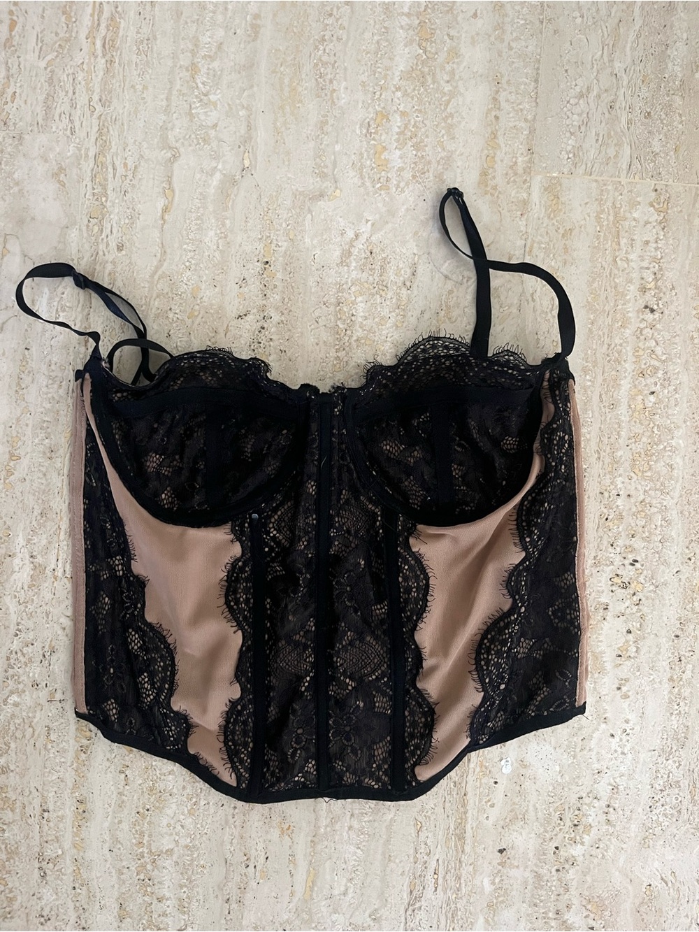 Women’s Urban Outfitters viral corset top
